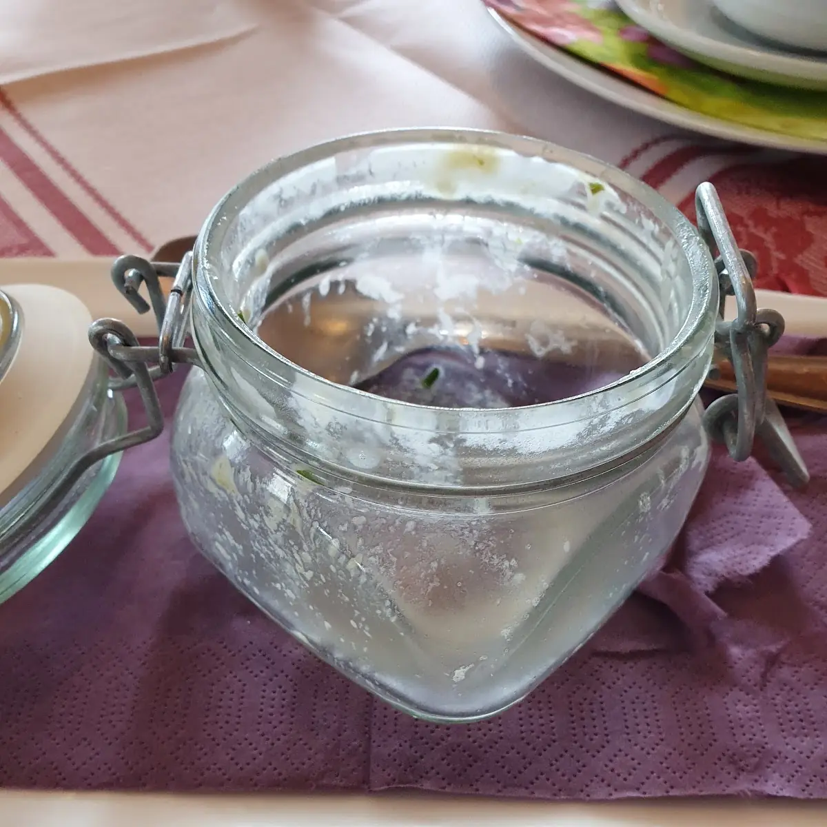 Leeres Glas Der Spargelcremesuppe