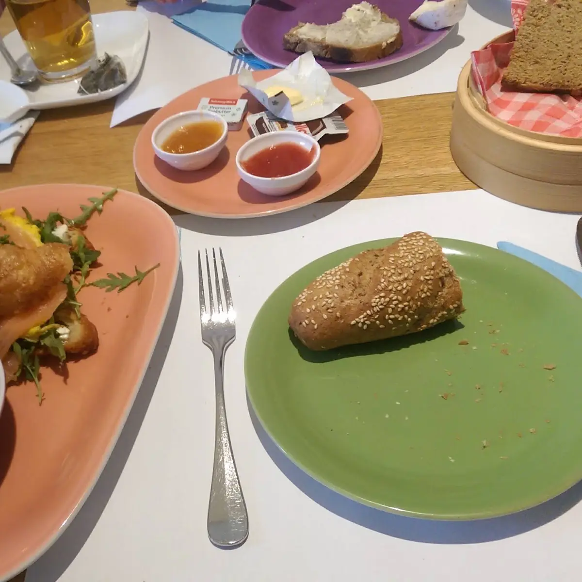 Lachs Rührei Croissant