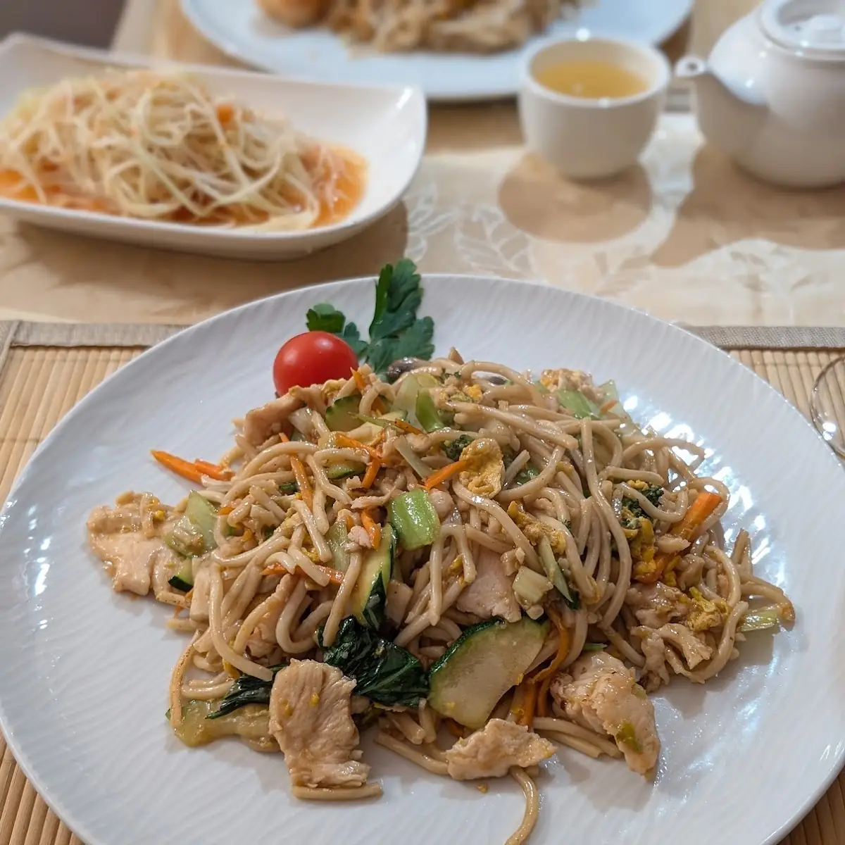 Pad Thai Mit Huhn