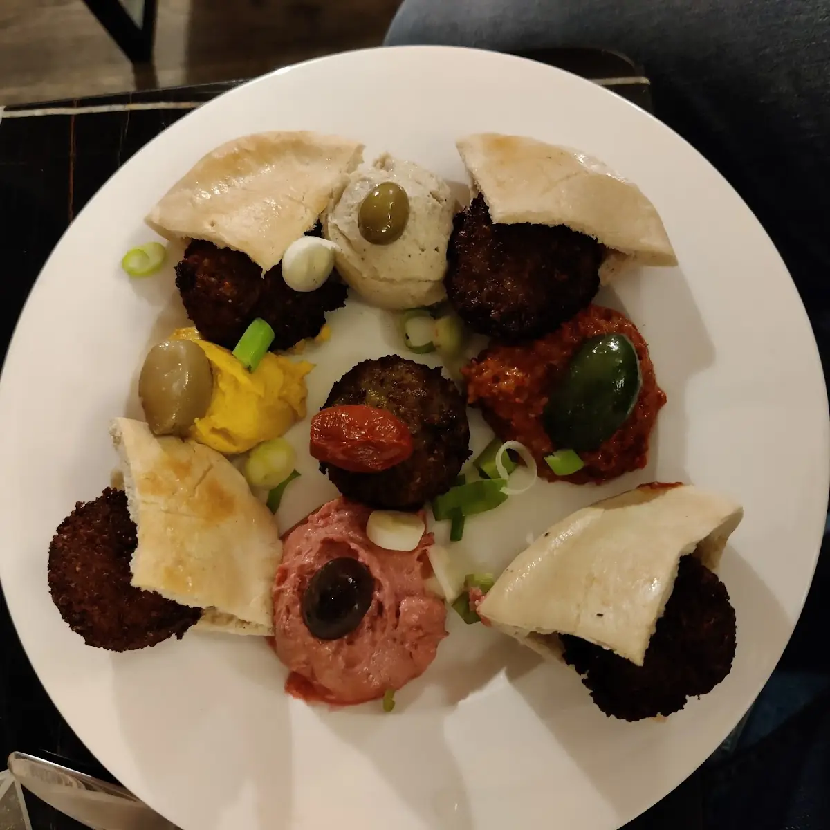 Falafel Mit Hummus