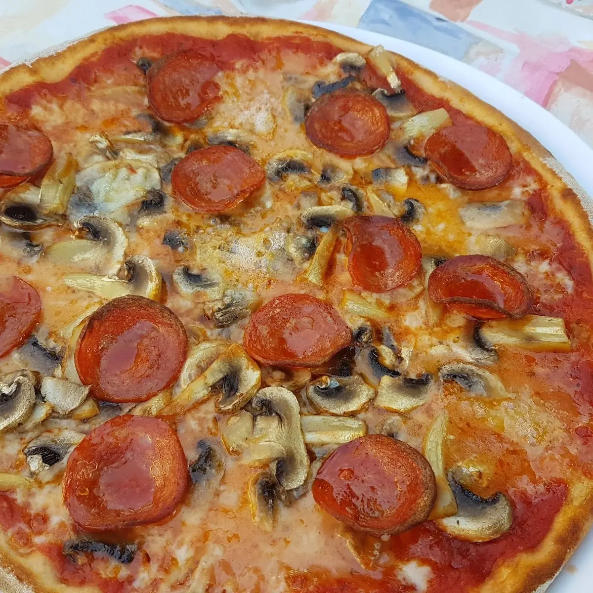 Pizza De La Casa