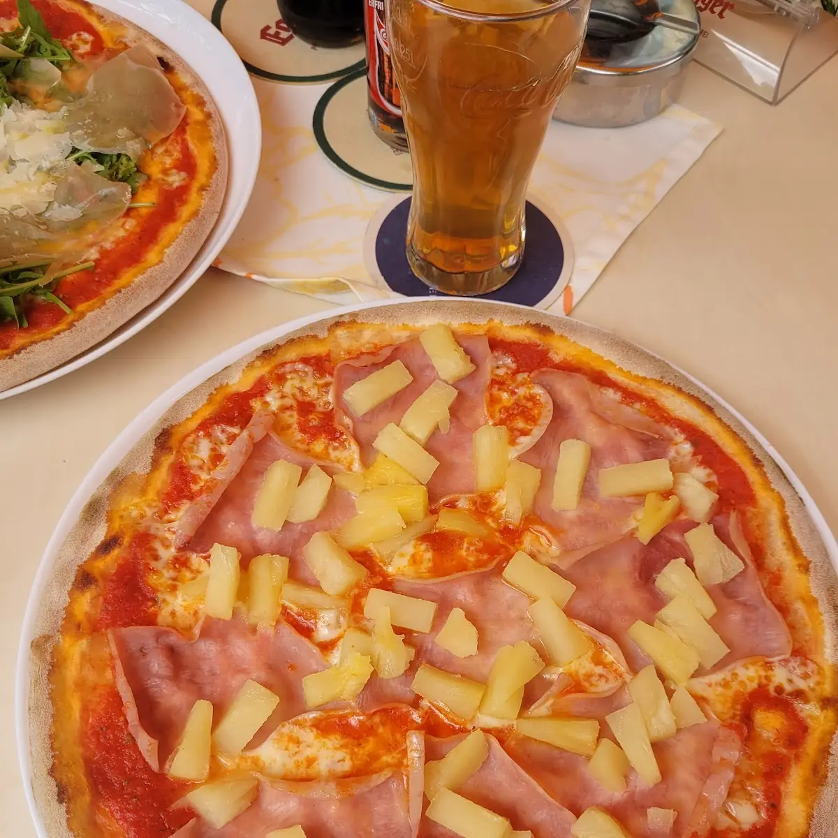 Pizza Hawaii