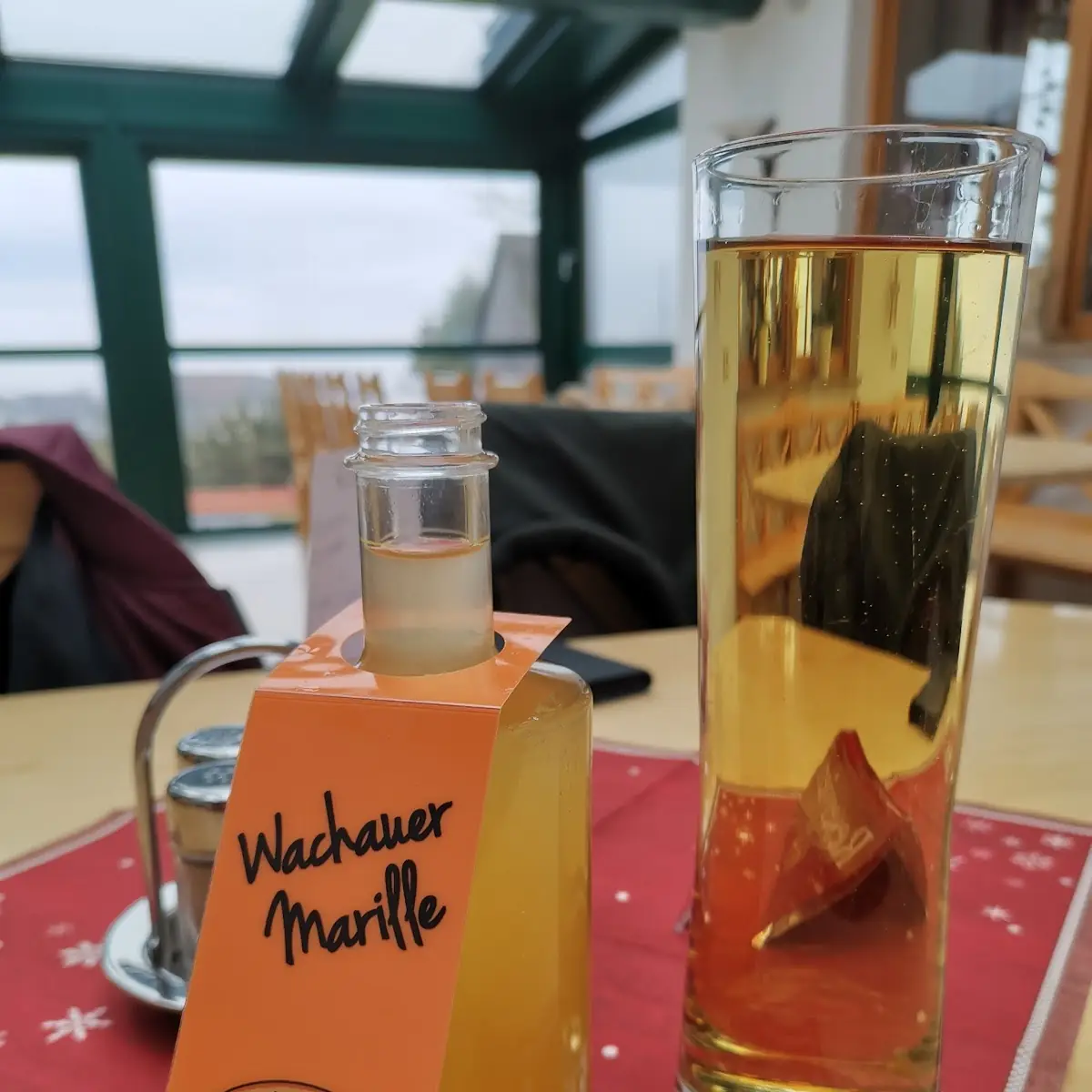 Marillen Limonade Und Mostbier