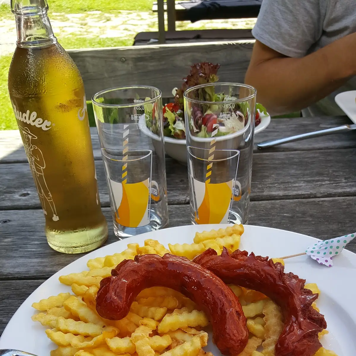 Frankfurter Gebraten Mit Pommes