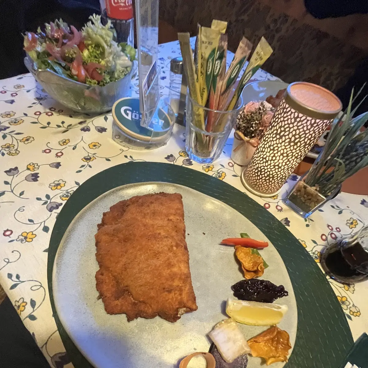 Cordon Bleu Met Goede Vulling Van Begin Tot Einde Goede Vorm En Temperatuur Van Het Product