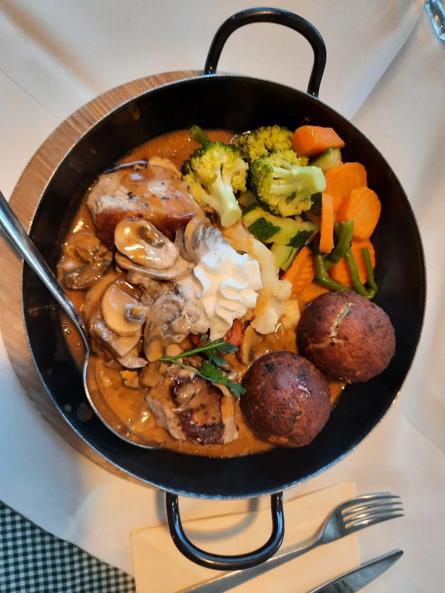 Medaglioni Di Maiale Con Patate