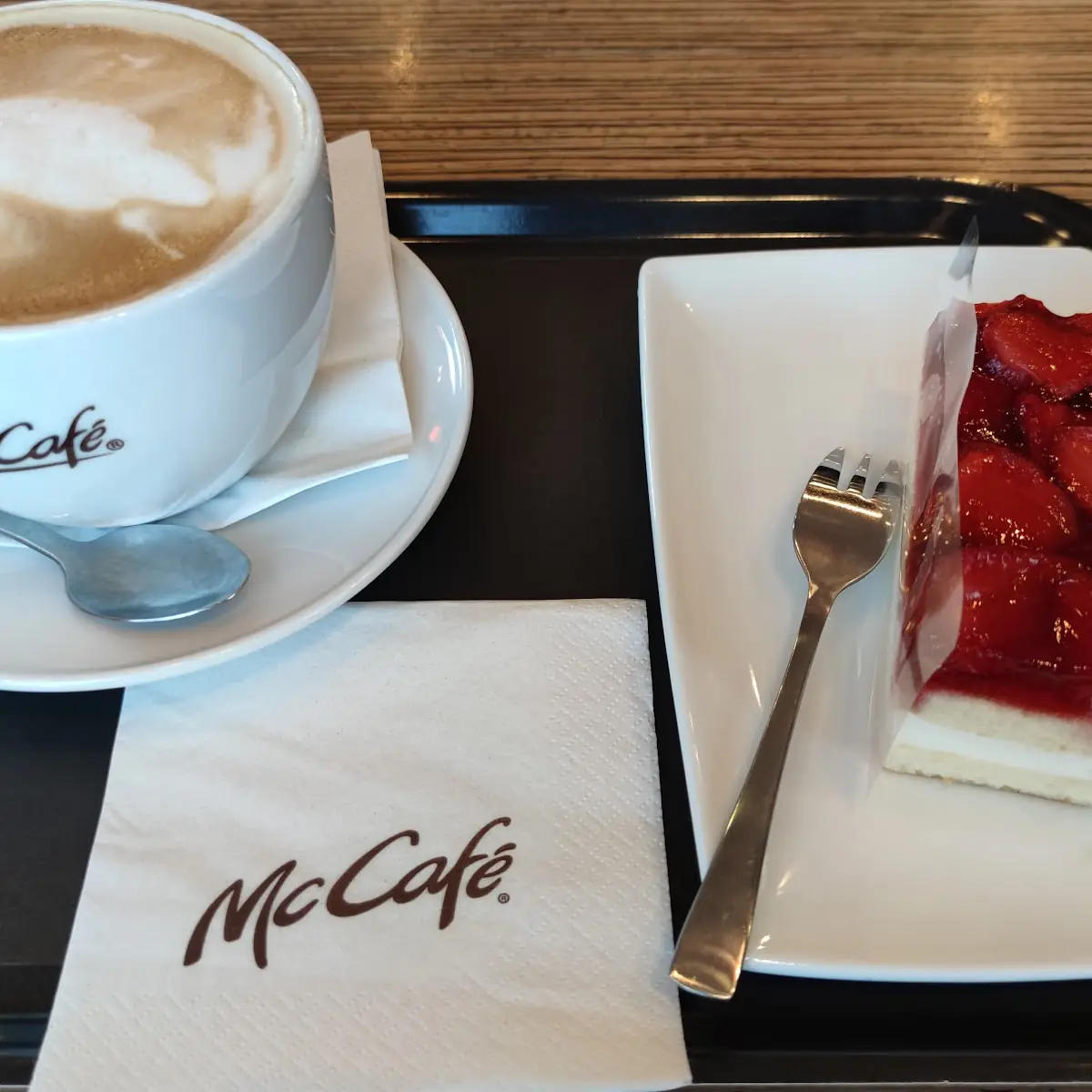 Strawberry Cake