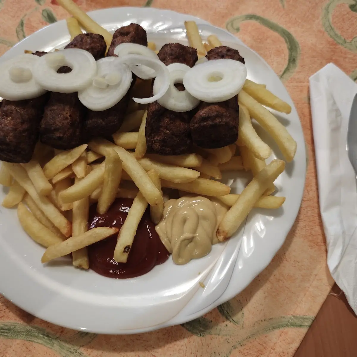 Cevapcici
