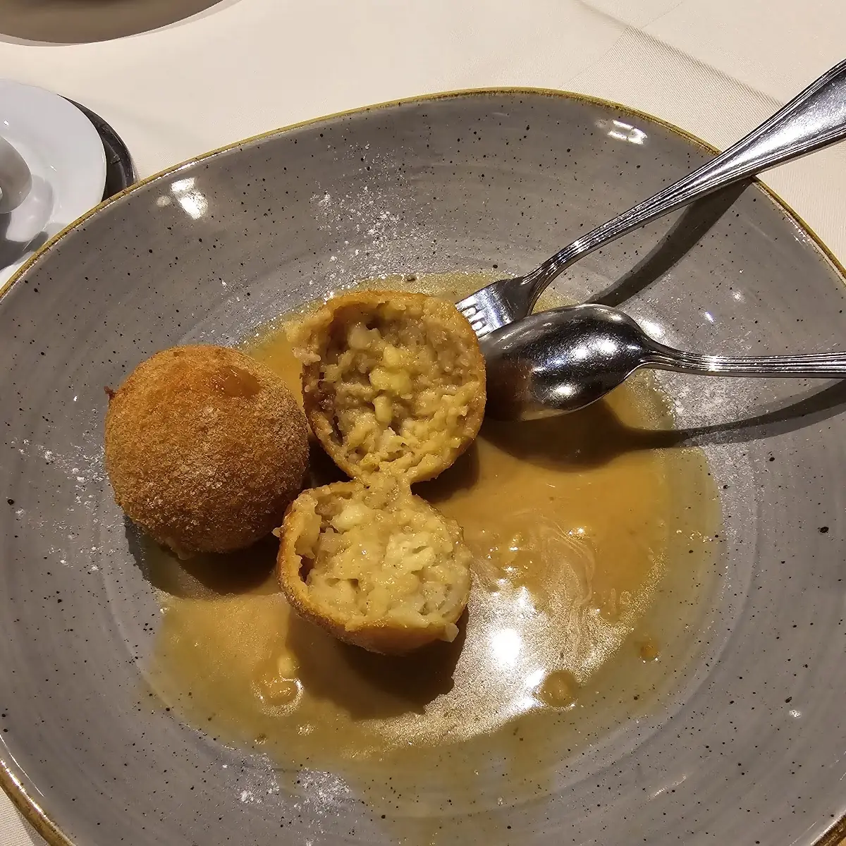 Apfel Knödel