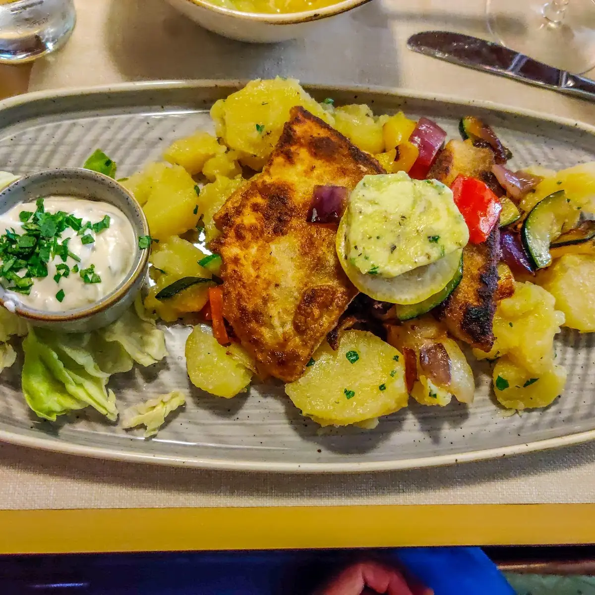 Gegrilltes Zanderfilets Mit Röstkartoffel