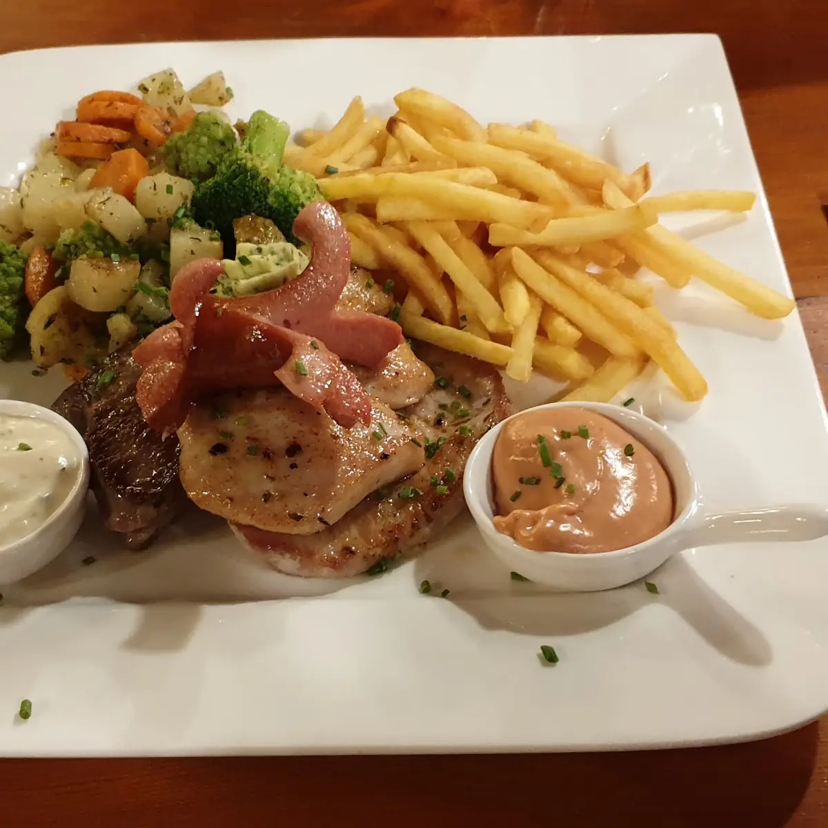 Grillteller Schwein