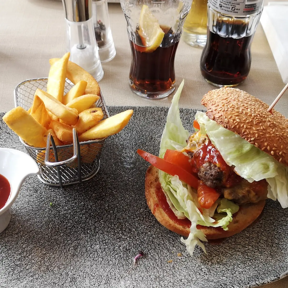 Klimt Beef Burger
