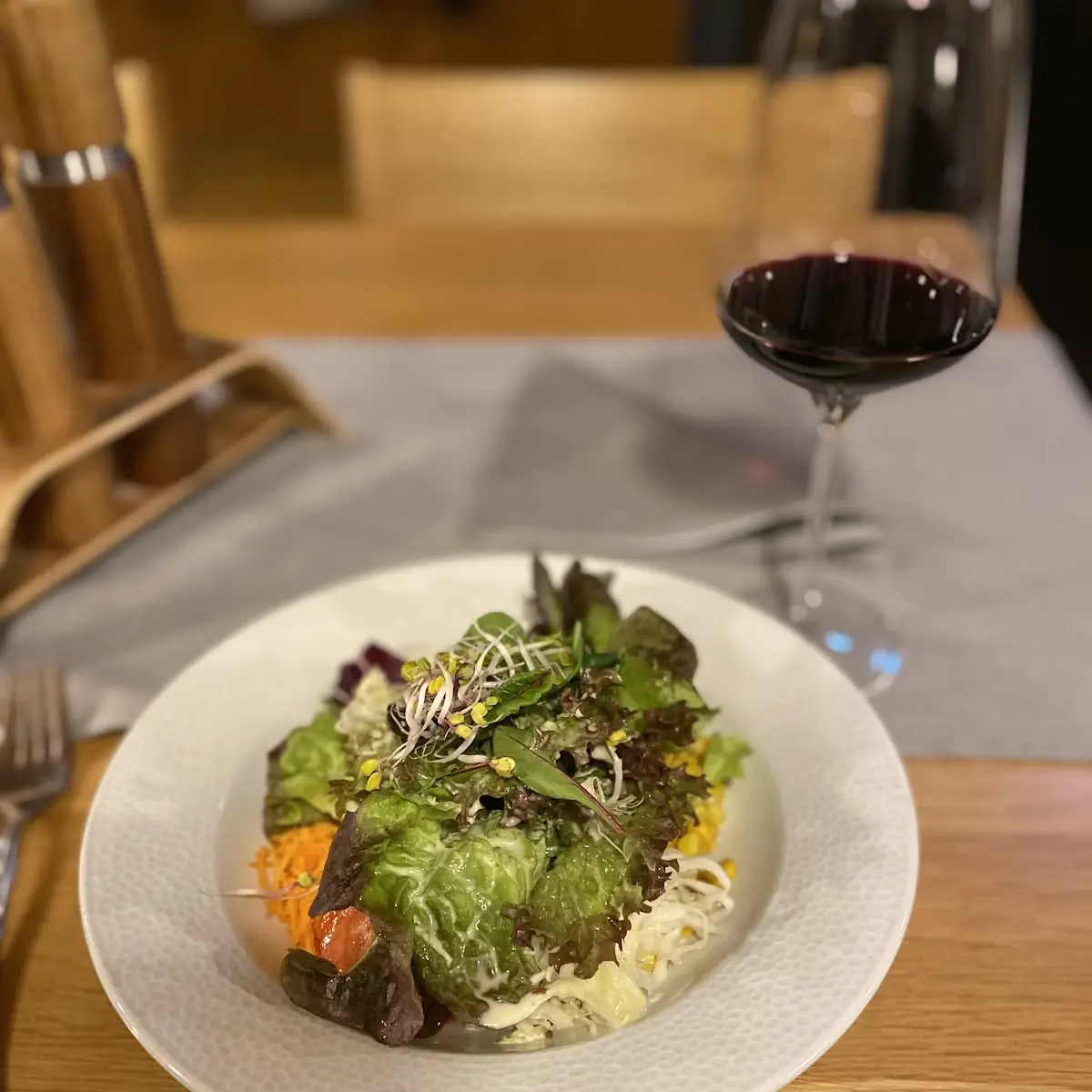 Gerne Servieren Wir Zu Jedem Gericht Einen Beilagen Salat Extra