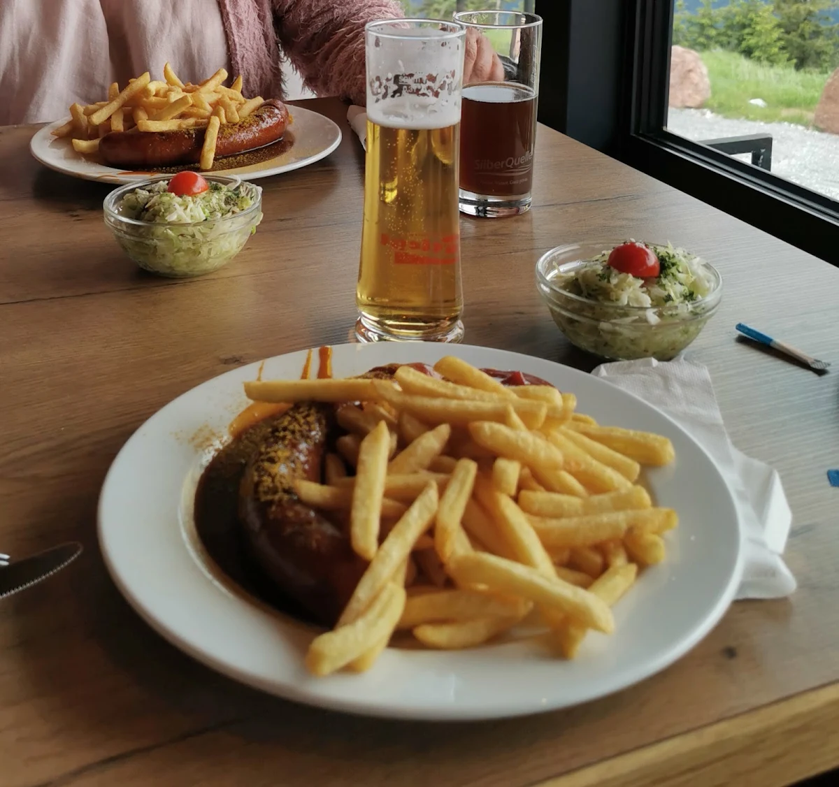 Currywurst Mit Pommes Frites