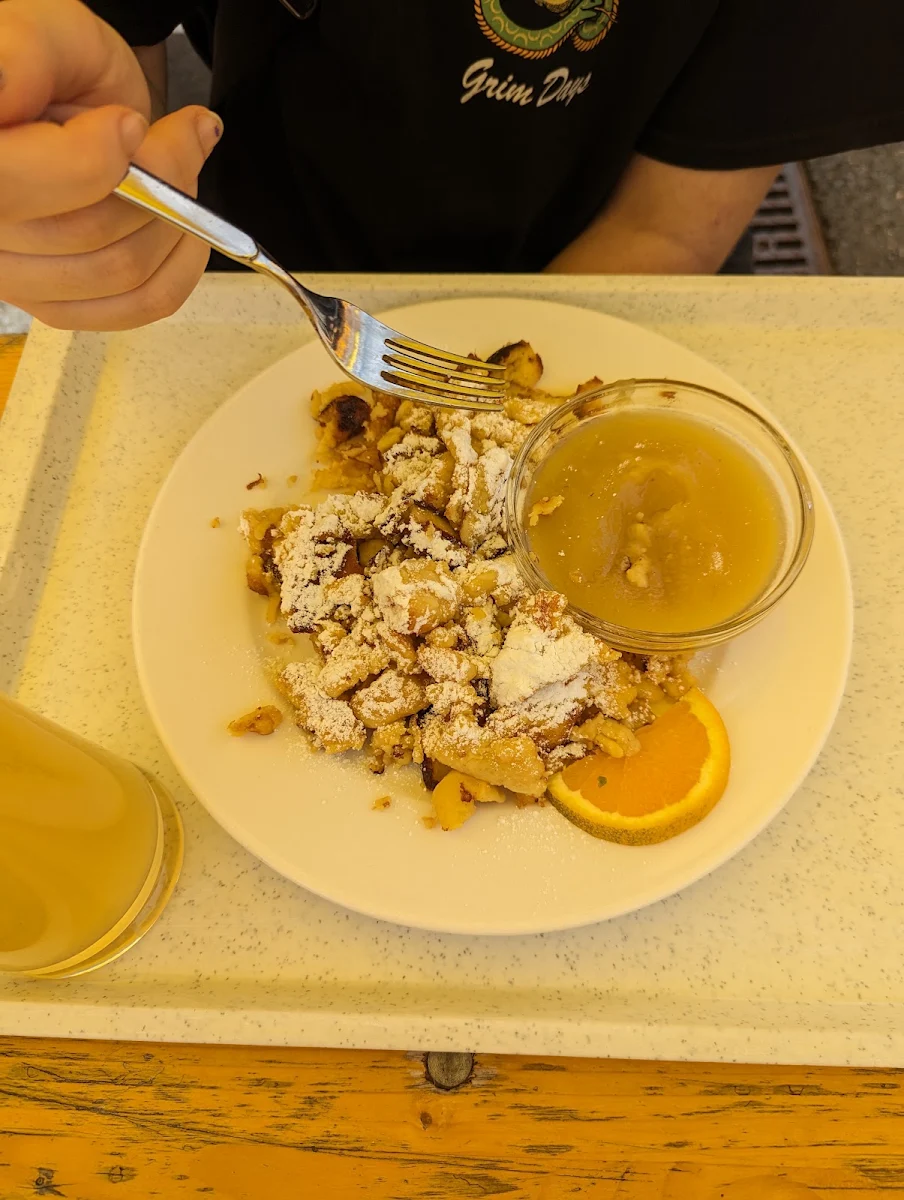Kaiserschmarrn Mit Apfelmus