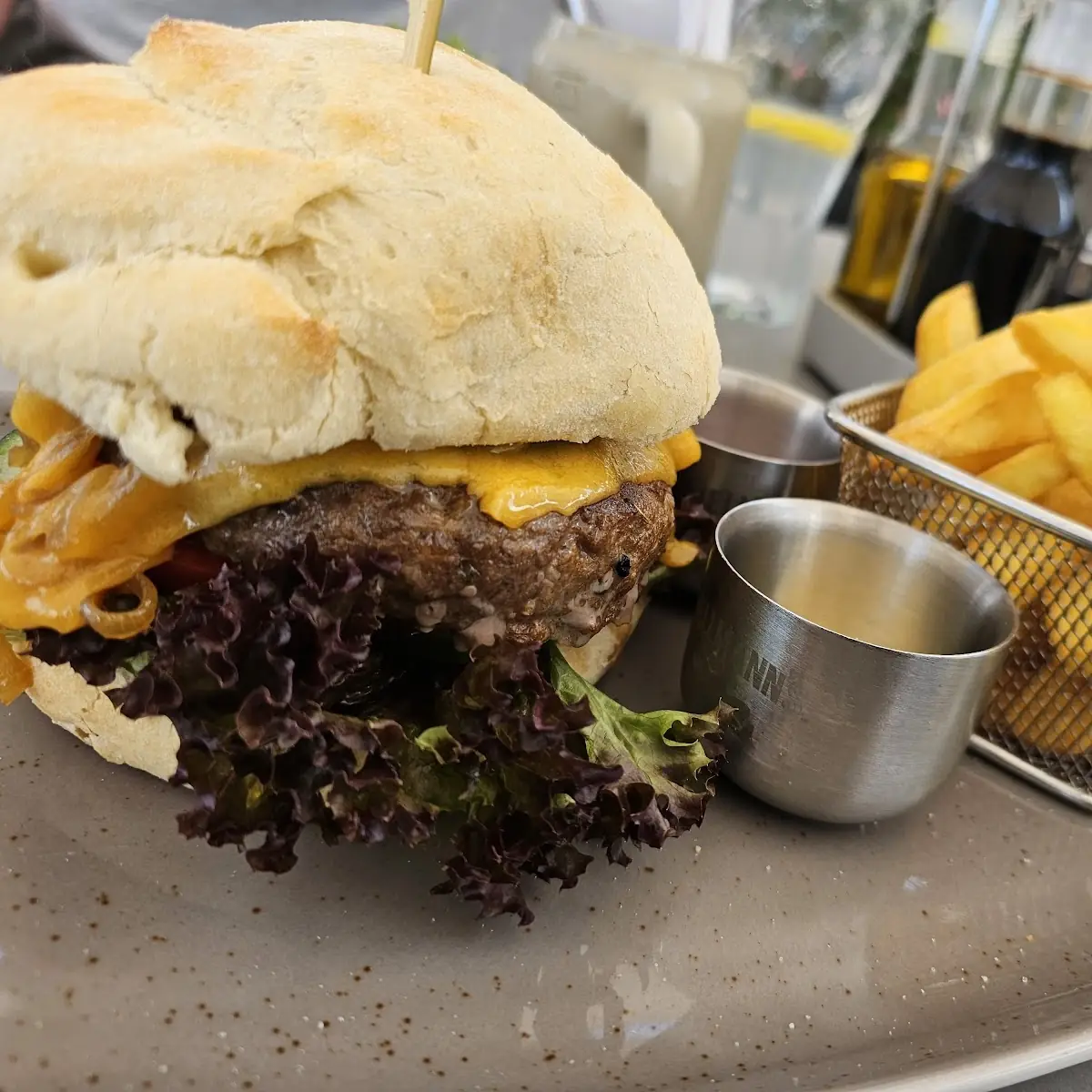 Lentos Burger
