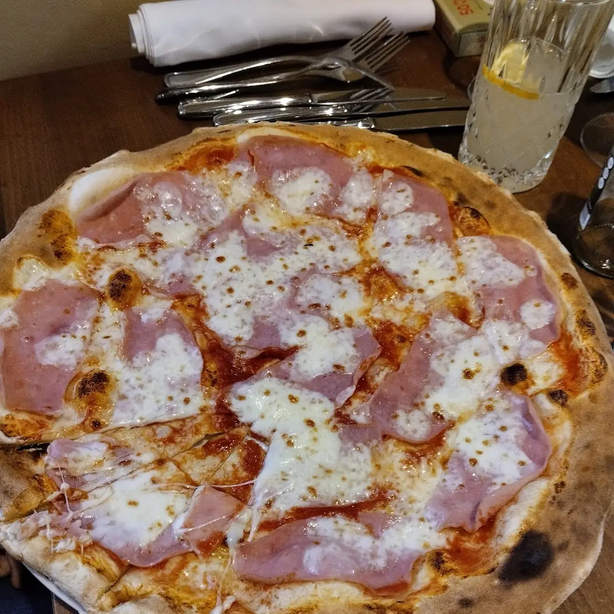 Pizza Prosciutto