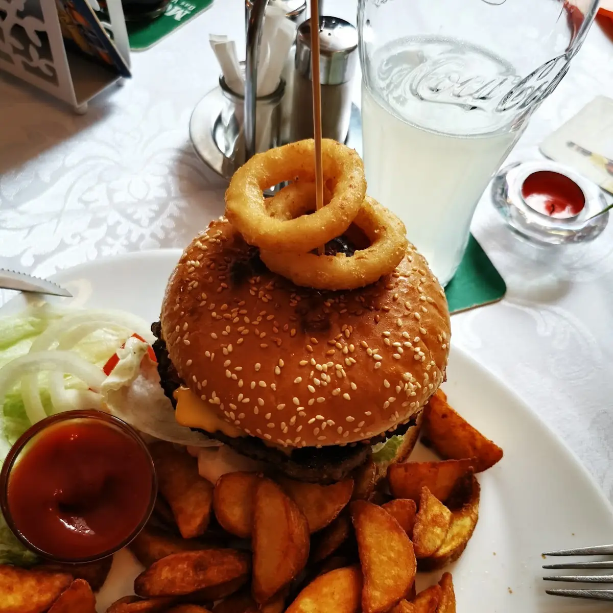 Da Amigos Burger