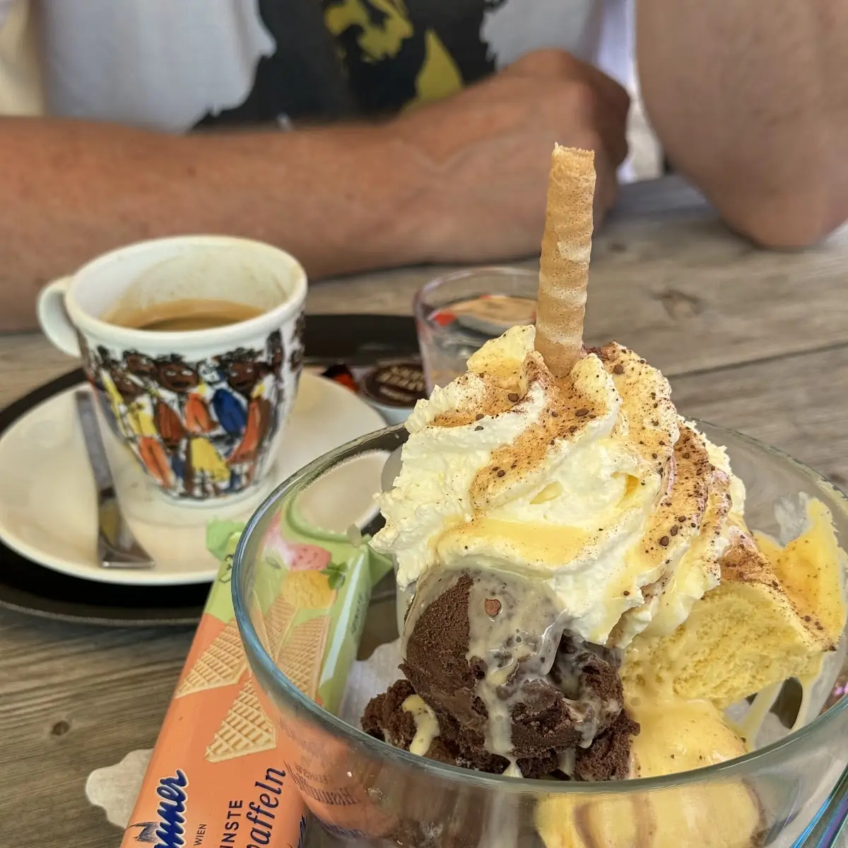 Eis Mit Eierlikör