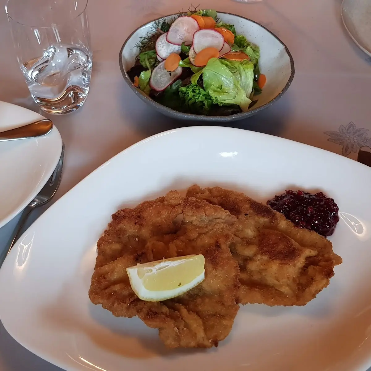 Wiener Schnitzel Mit Bratkartoffeln