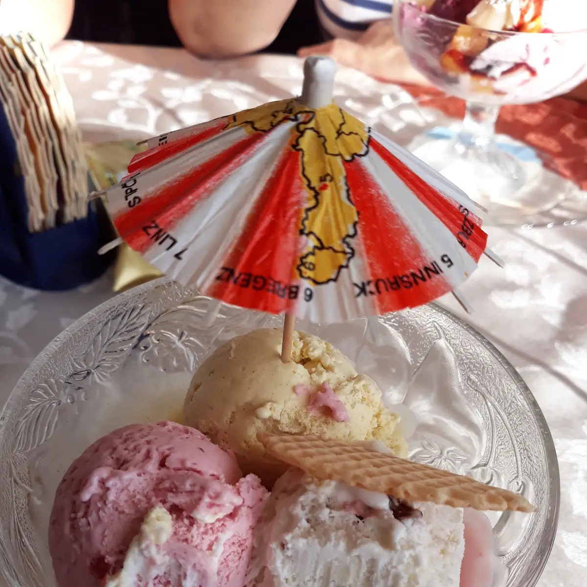 Eis Gemischt
