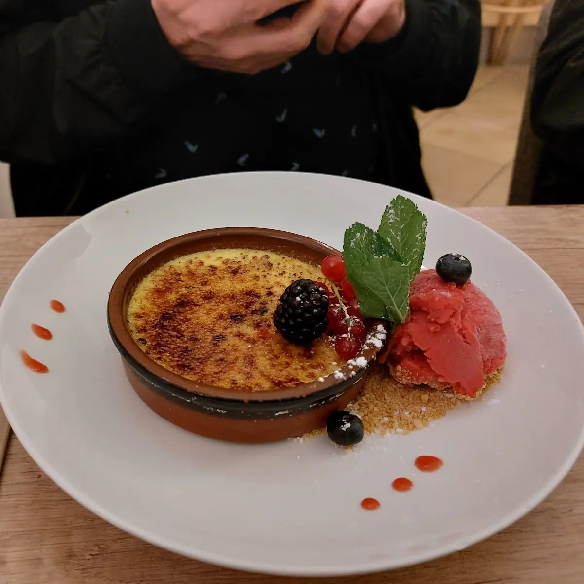 Creme Brulee With Sherbet