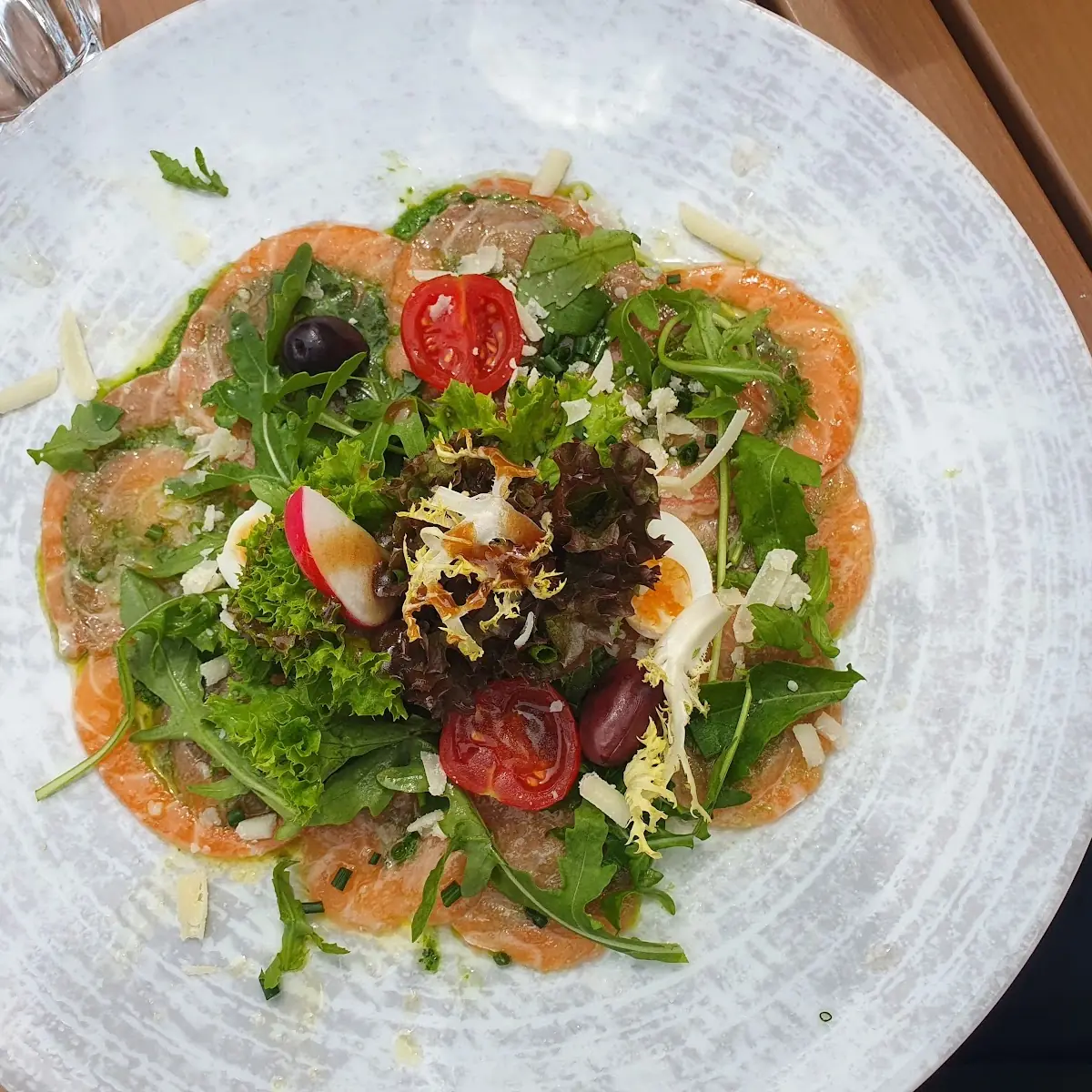 Lachscarpaccio