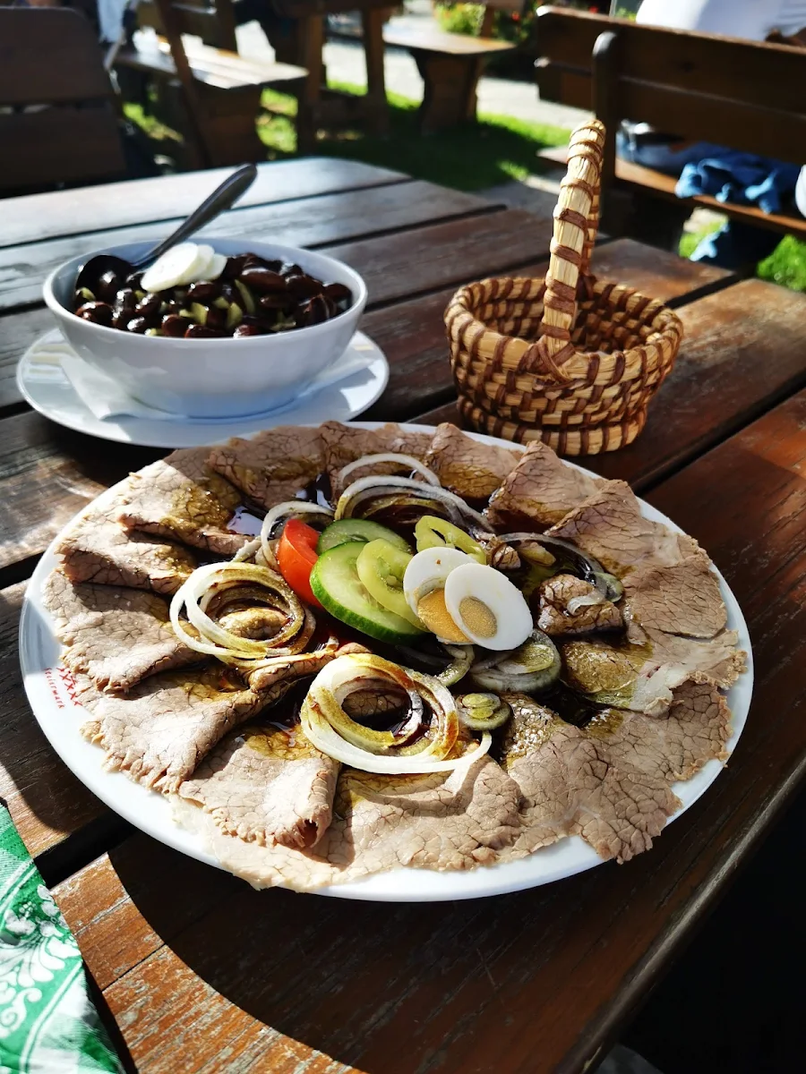 Saures Rindfleisch