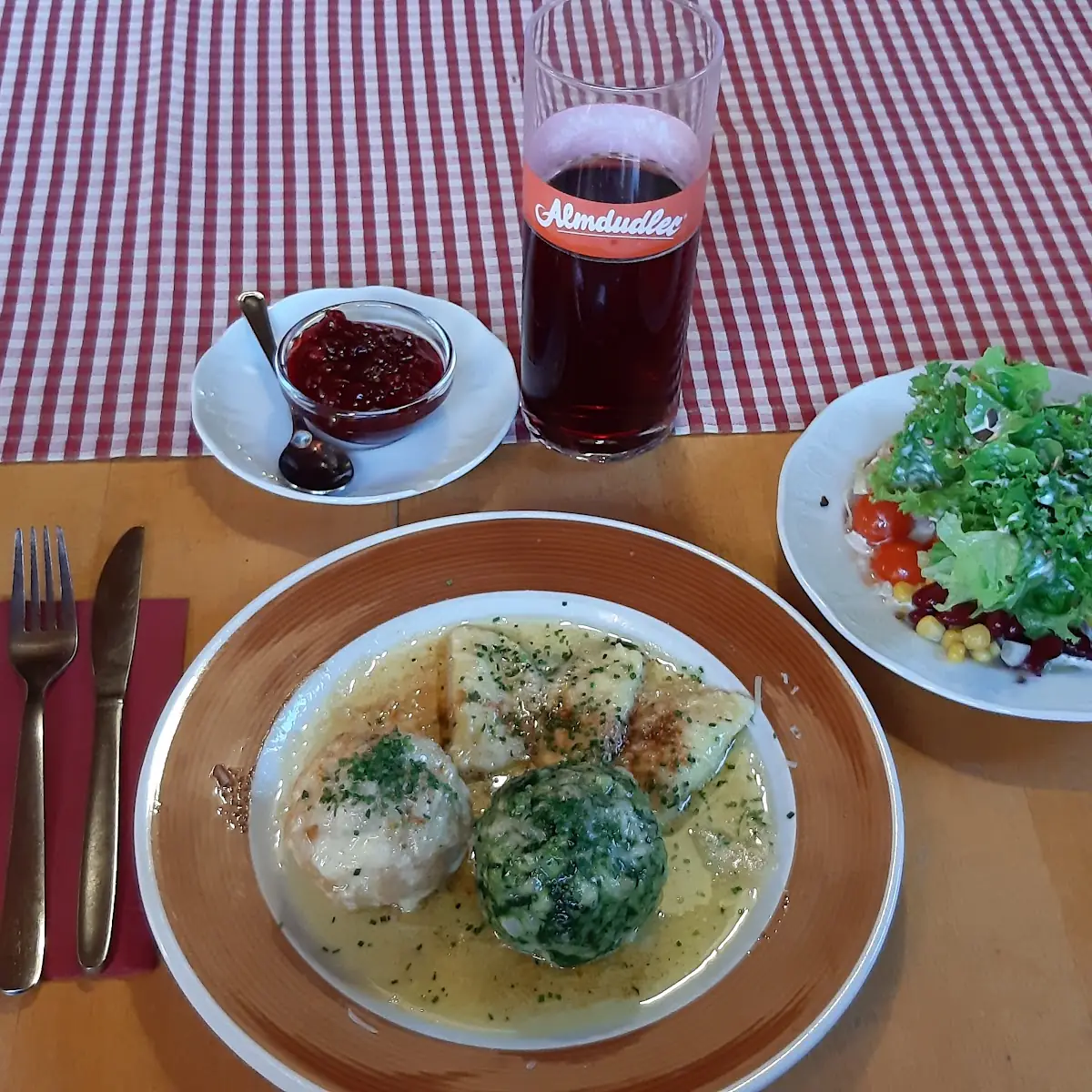 Knödel