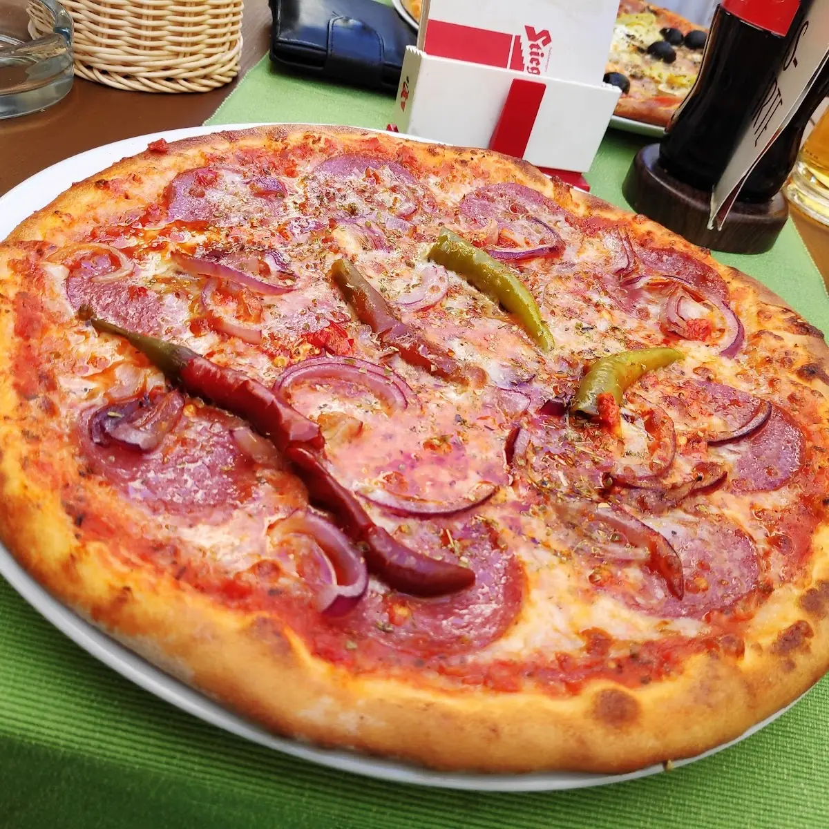 Pizza Diavolo