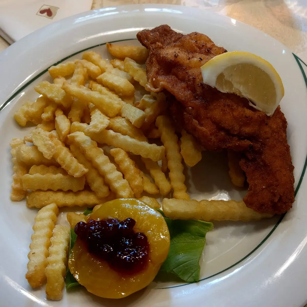 Cordon Bleu Vom Schwein Mit Pommes