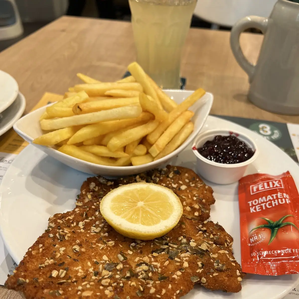 Huhn Mit Pommes Und