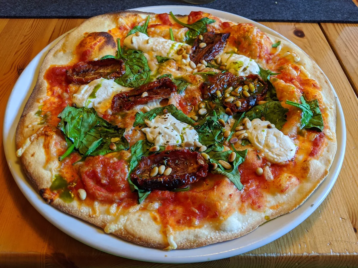 Pizza Evita