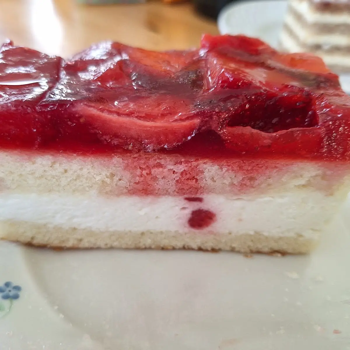 Erdbeerschnitte