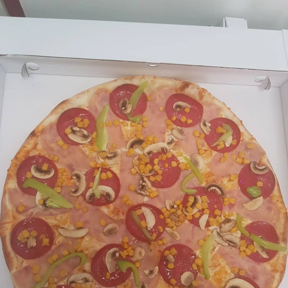 Familienpizza