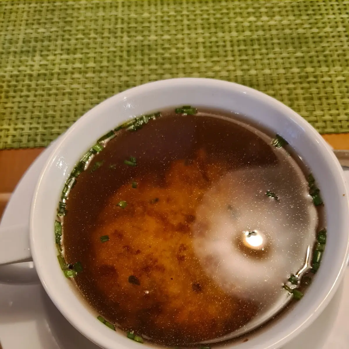 Kaßpressknödelsuppe