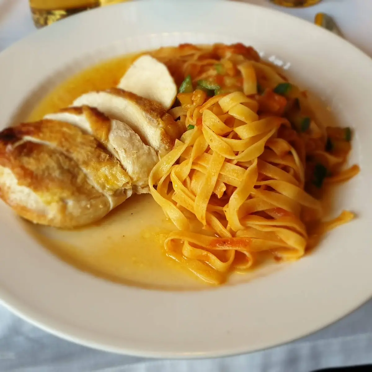 Hühnerbrust Mit Zucchini Spaghetti