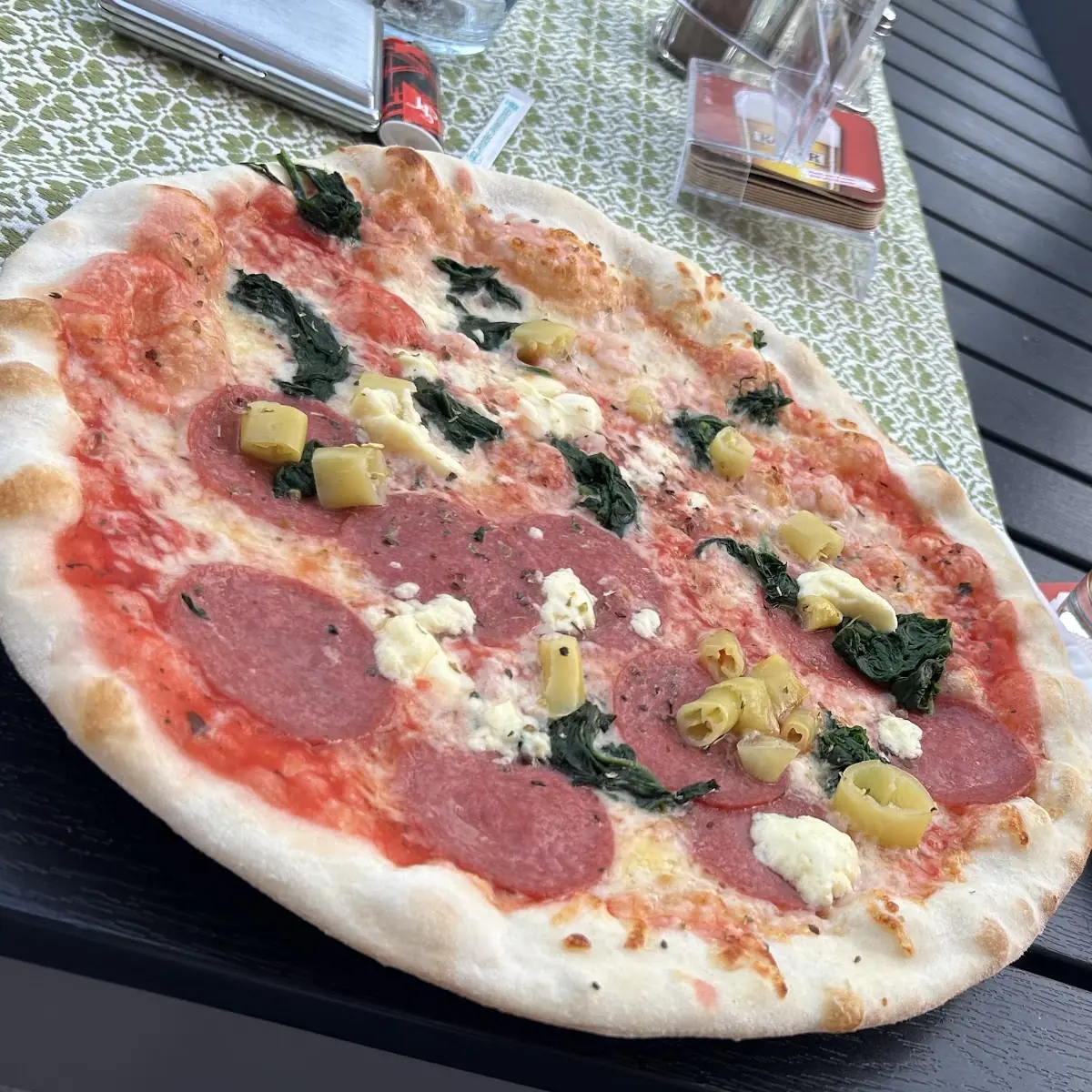 Selbst Zusammengestellte Pizza