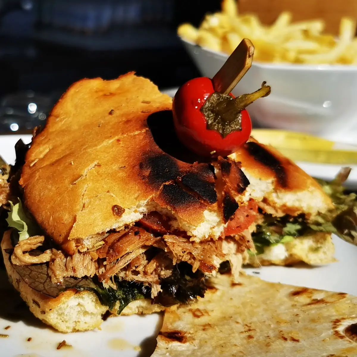 Thaya Sandwich Mit Pulled Pork