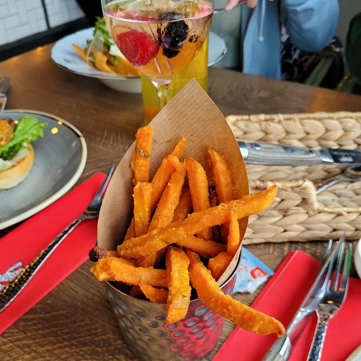 Süßkartoffelpommes