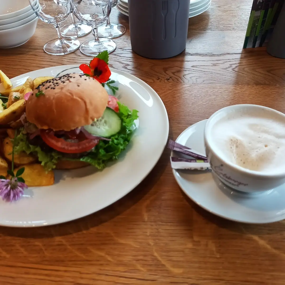 Cheeseburger Mit Wedges