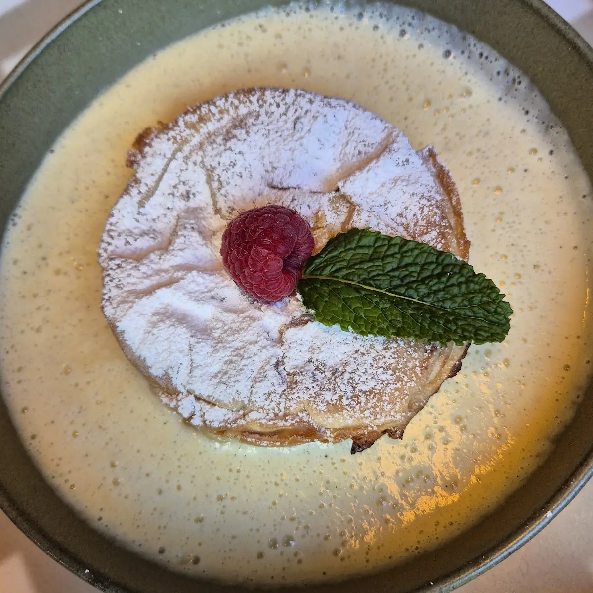 Milchrahmstrudel Mit Vanillesauce