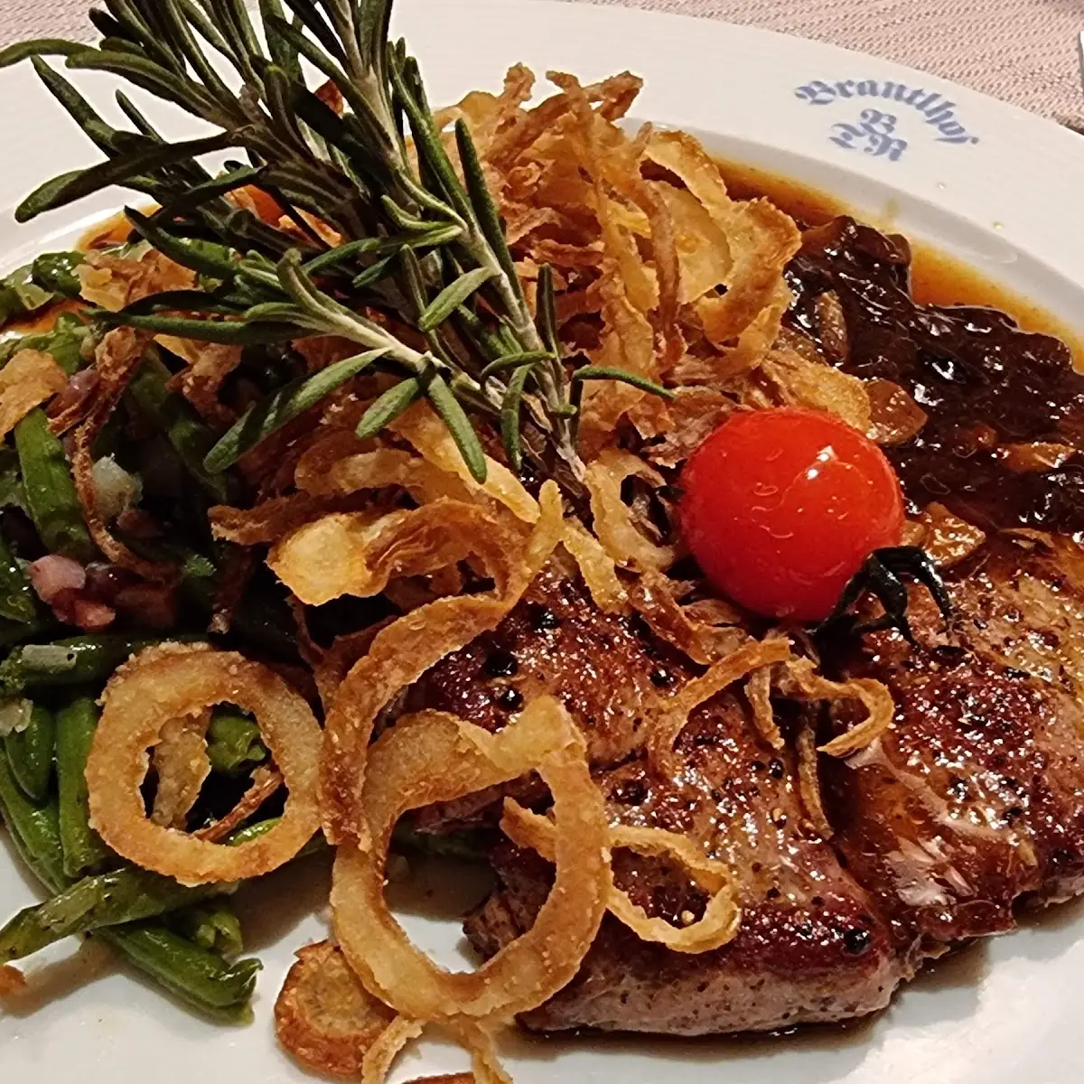 Zwiebelrostbraten