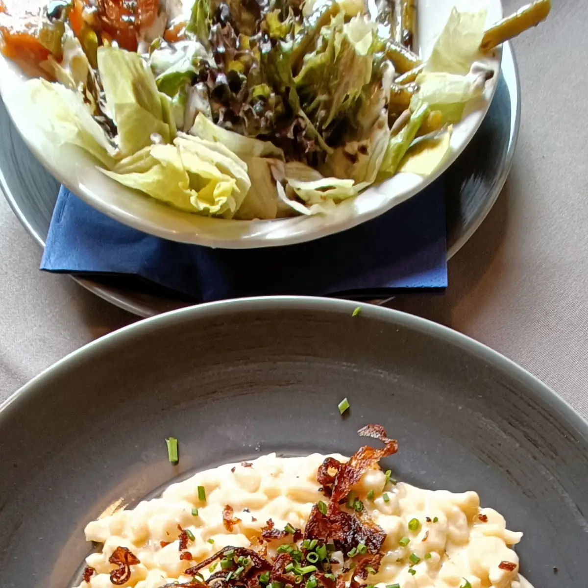 Käsespätzle Mit Röstzwiebel, Restaurant Dorfstüberl Lähn | Bichlbach