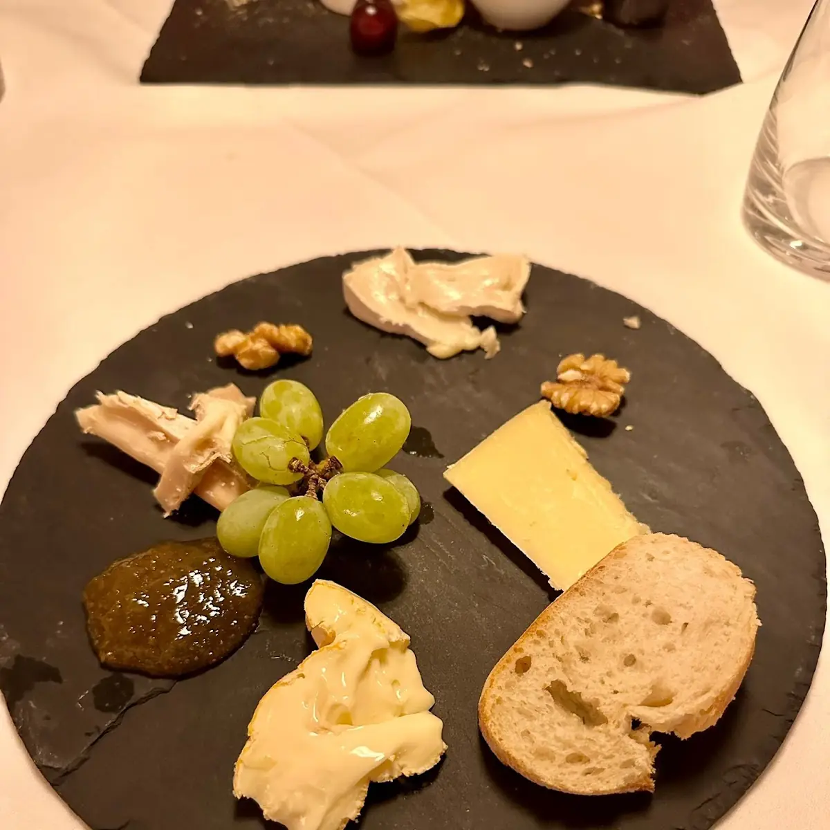 Kleiner Käseteller