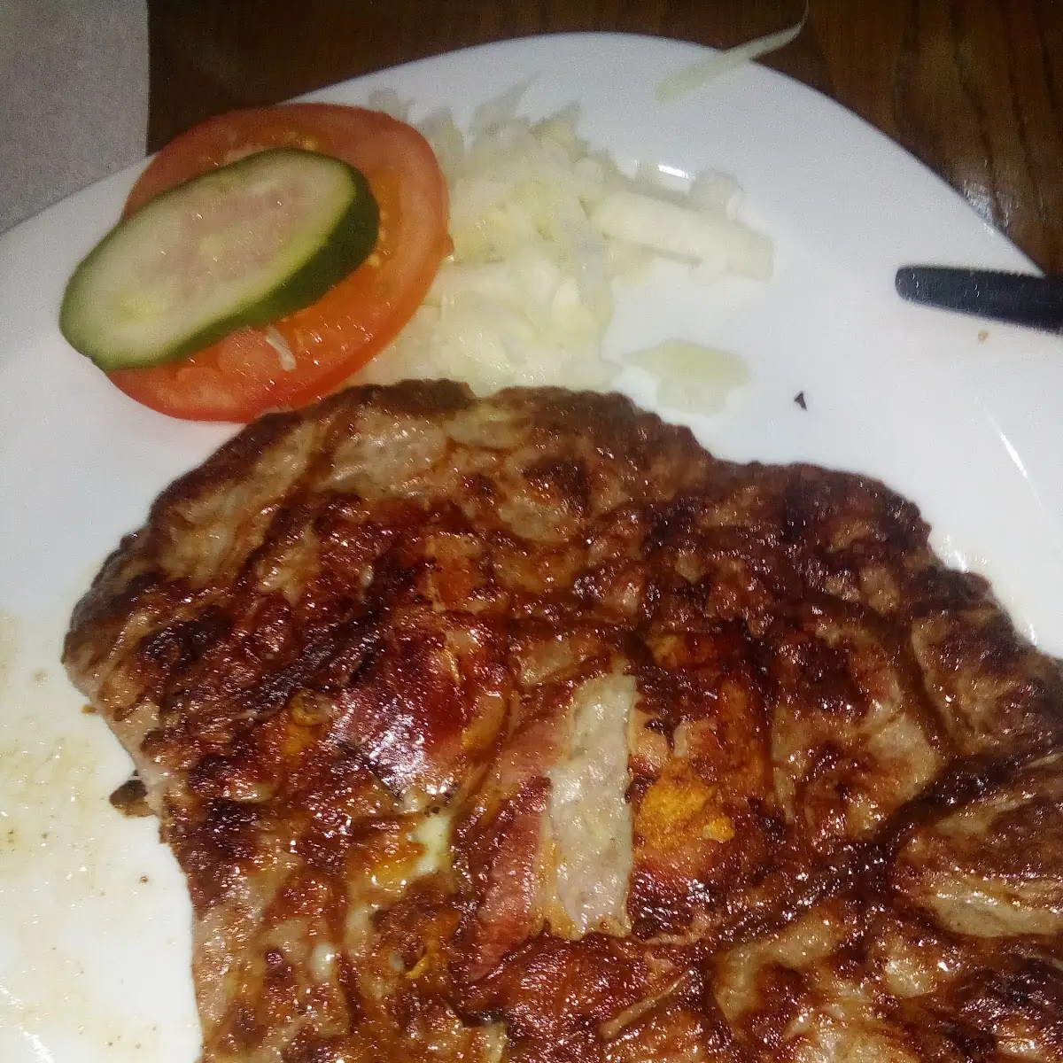 Gegrillter Schopfbraten 2 Stk