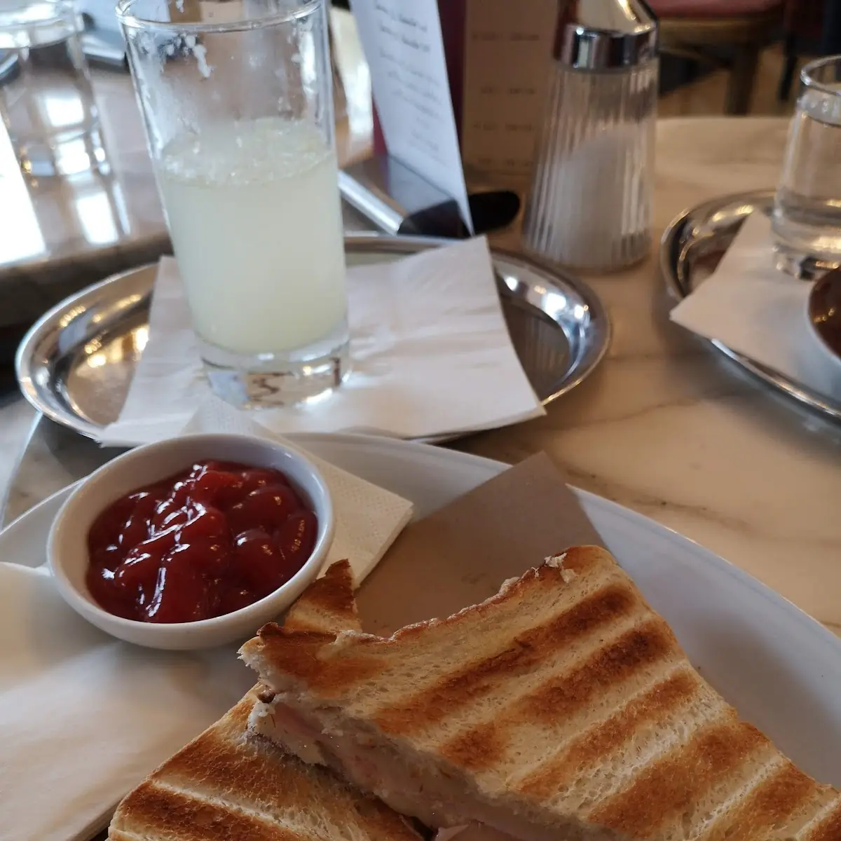 Schinken Käse Toast