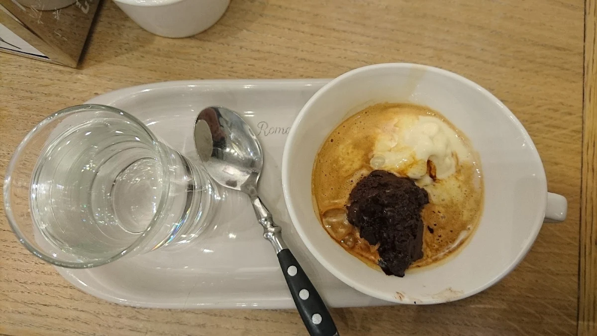 Affogato Al Caffè Ich Liebe Die Variante Mit Vanille Und Dunkler Schokolade
