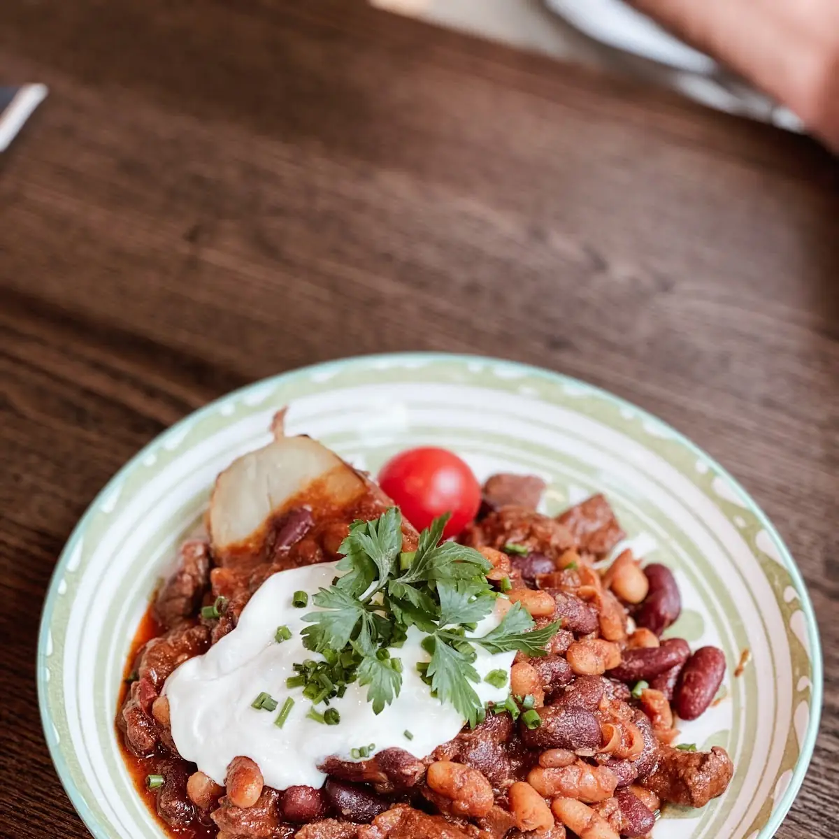 Chili Con Carne Mit Ofenkartoffel