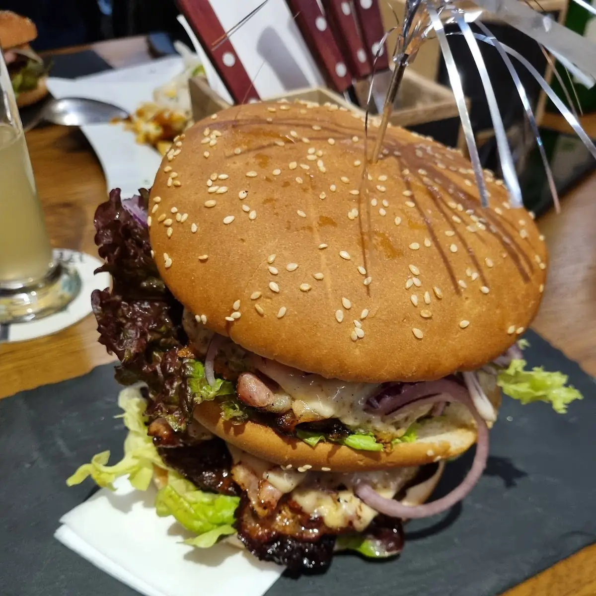 Jumbo Des Ist Burger